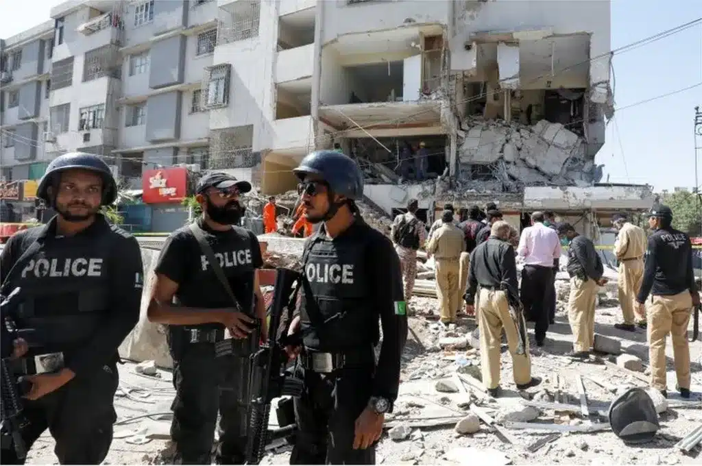 No Civil War in Karachi, Viral Claims on Indian Social Media Proven False