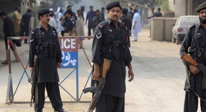 South Waziristan, seven police personnel went missing, Laddah Police Station, Sarwakai Police Station, Fitna al-Khawarij