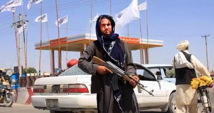 Afghanistan United Front, Operations Against Taliban, Afghanistan Under Taliban Rule